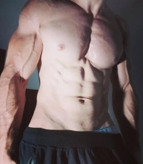 007bigcock Live Image