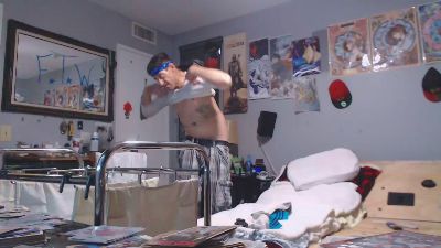 Adambombz717 Live Image