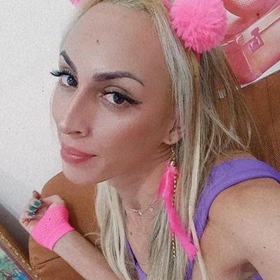 AlexiaDuucan Live Image