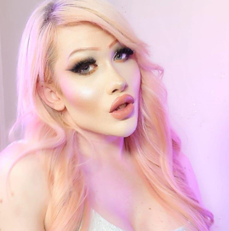 Alexiaamour Live Image