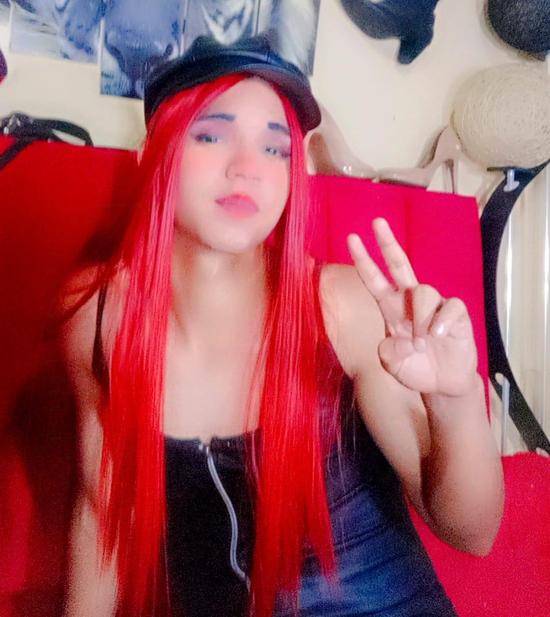 Angiee_Ts