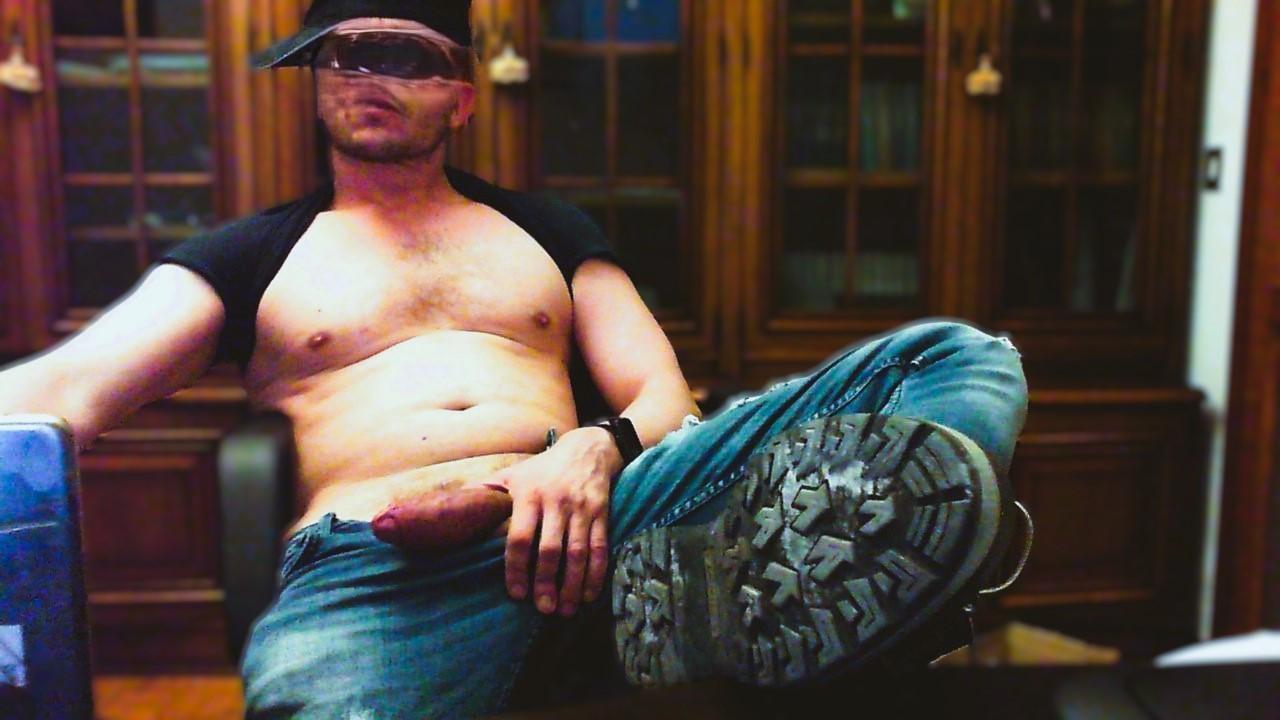 BULL4PUSSY Live Image