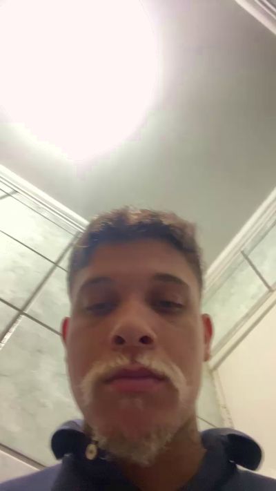 Bigodeloiro22 Live Image