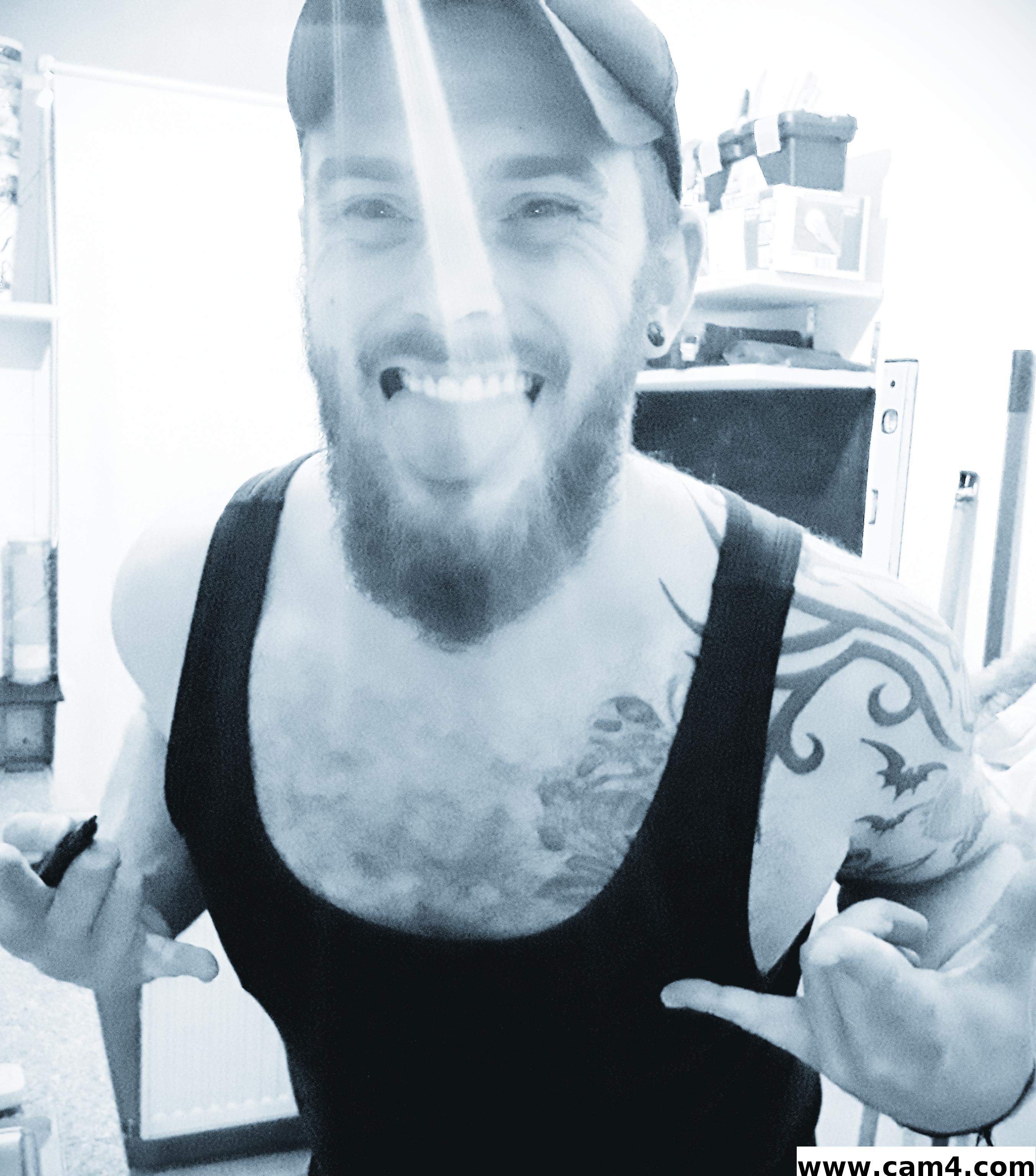 CrazyinLovex Live Image