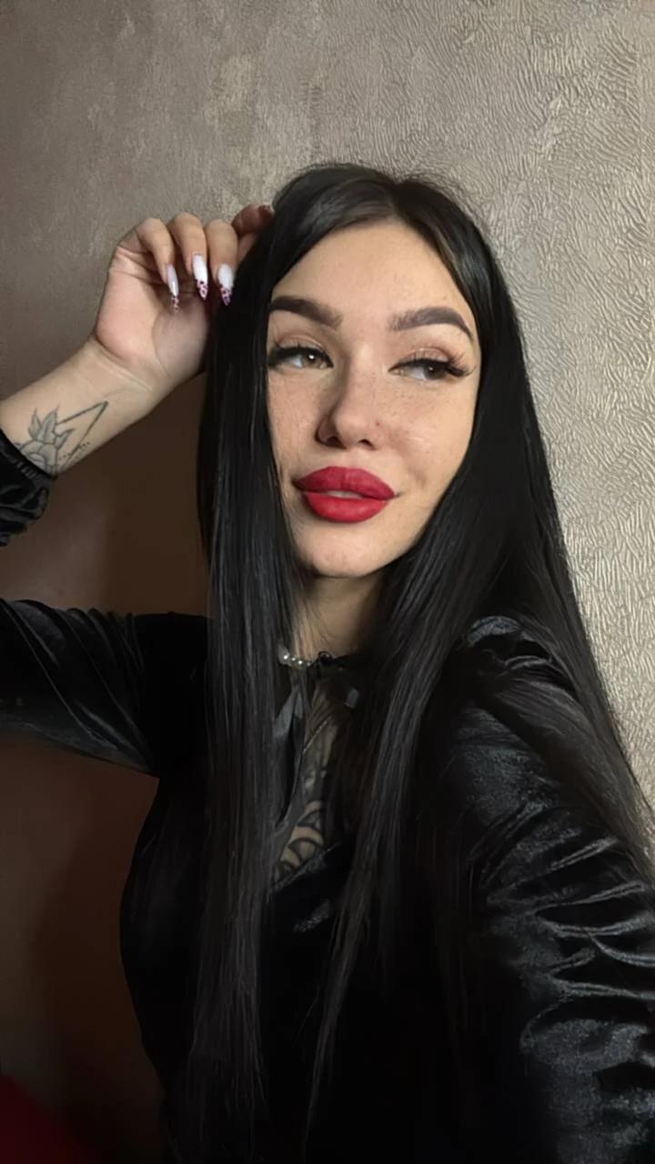 DarleneCreedon Live Image