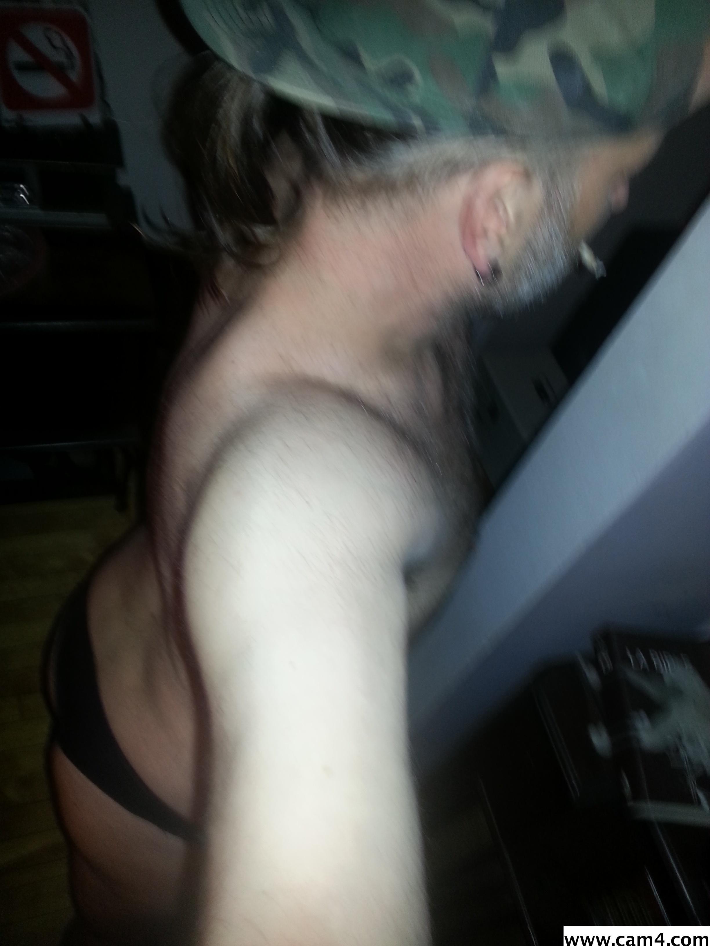 Dereckone1 Live Image