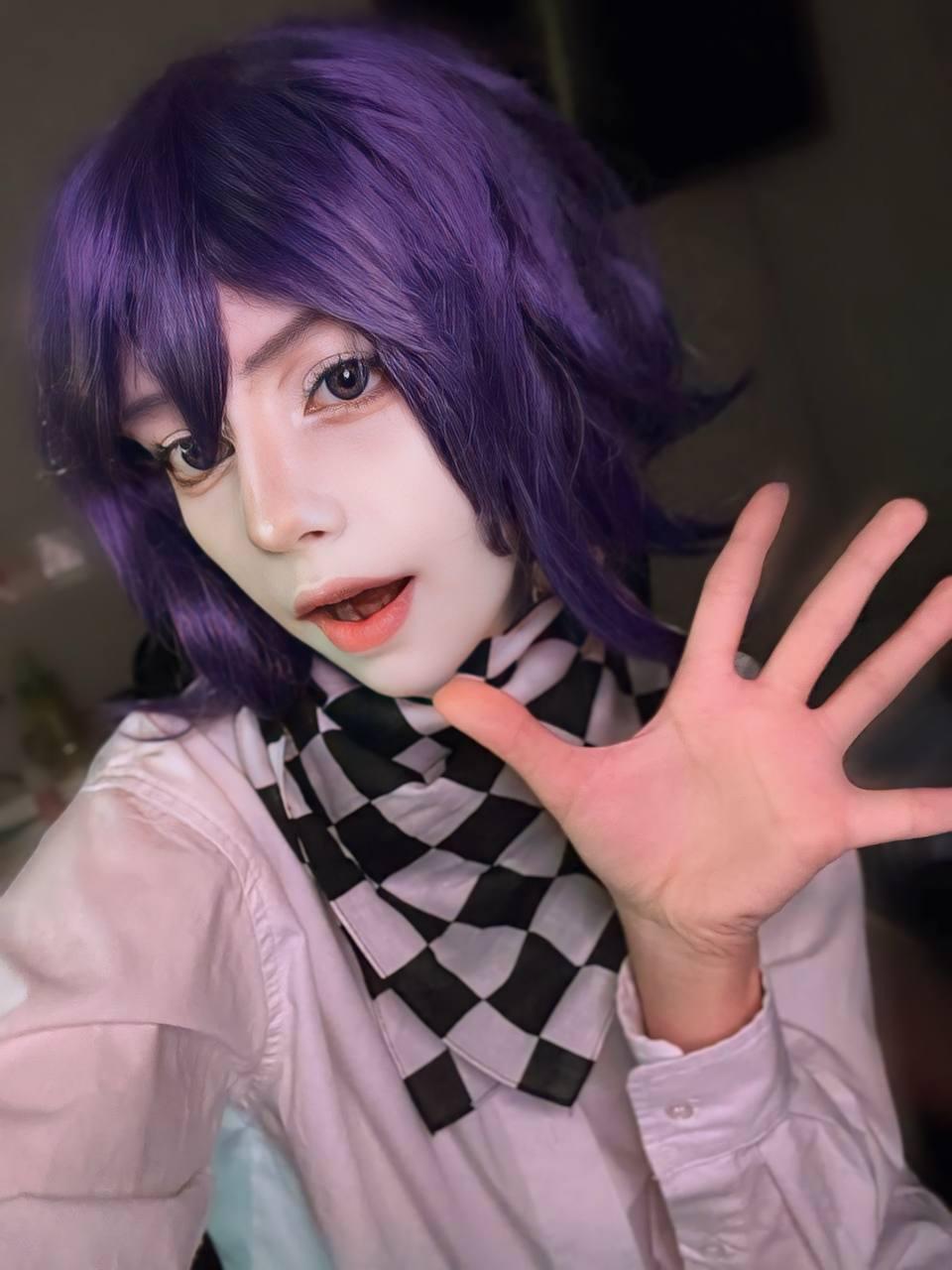 DonetteColtey Live Image