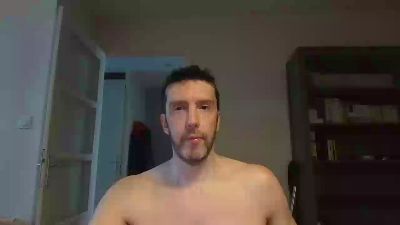 FRbottomdude Live Image