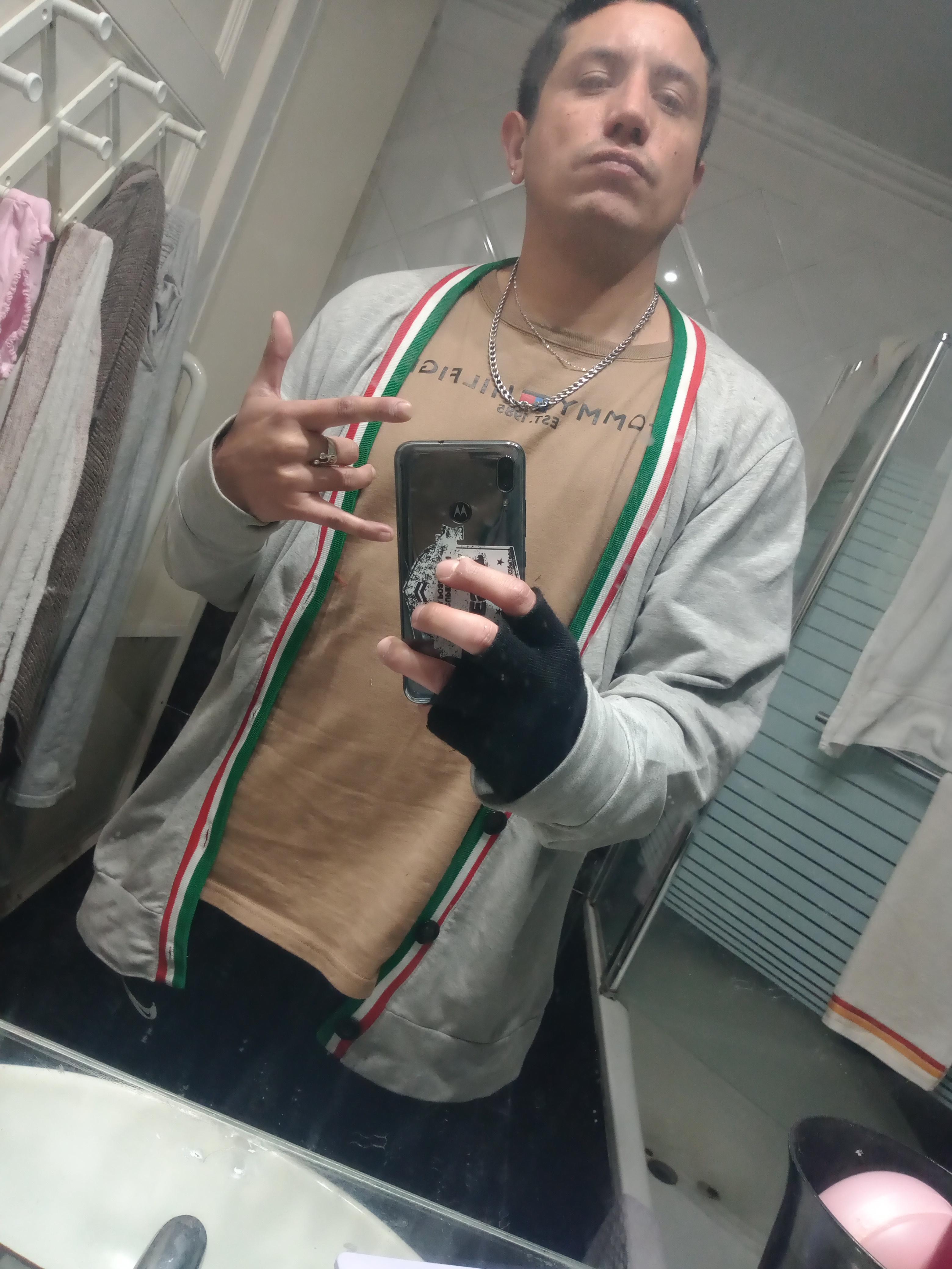 Fuckingboy38 Live Image