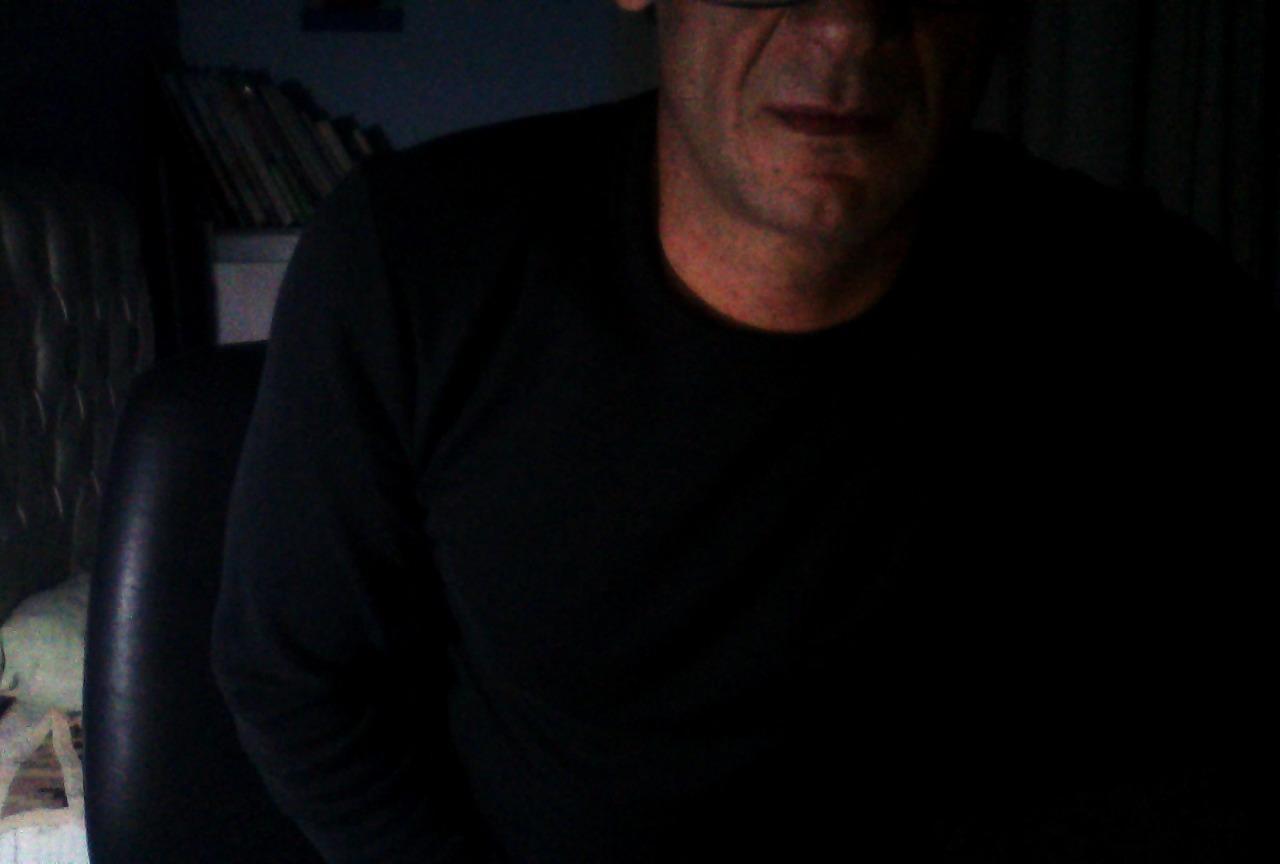 HornyMacho Live Image