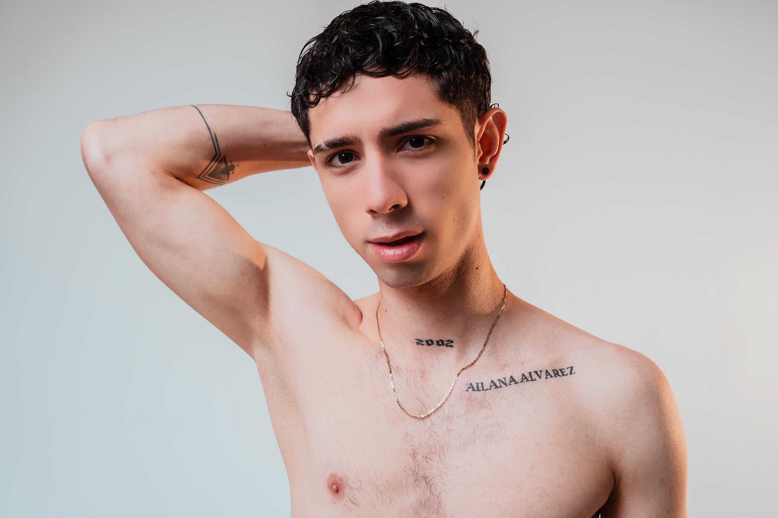 LiamHudsonn Live Image