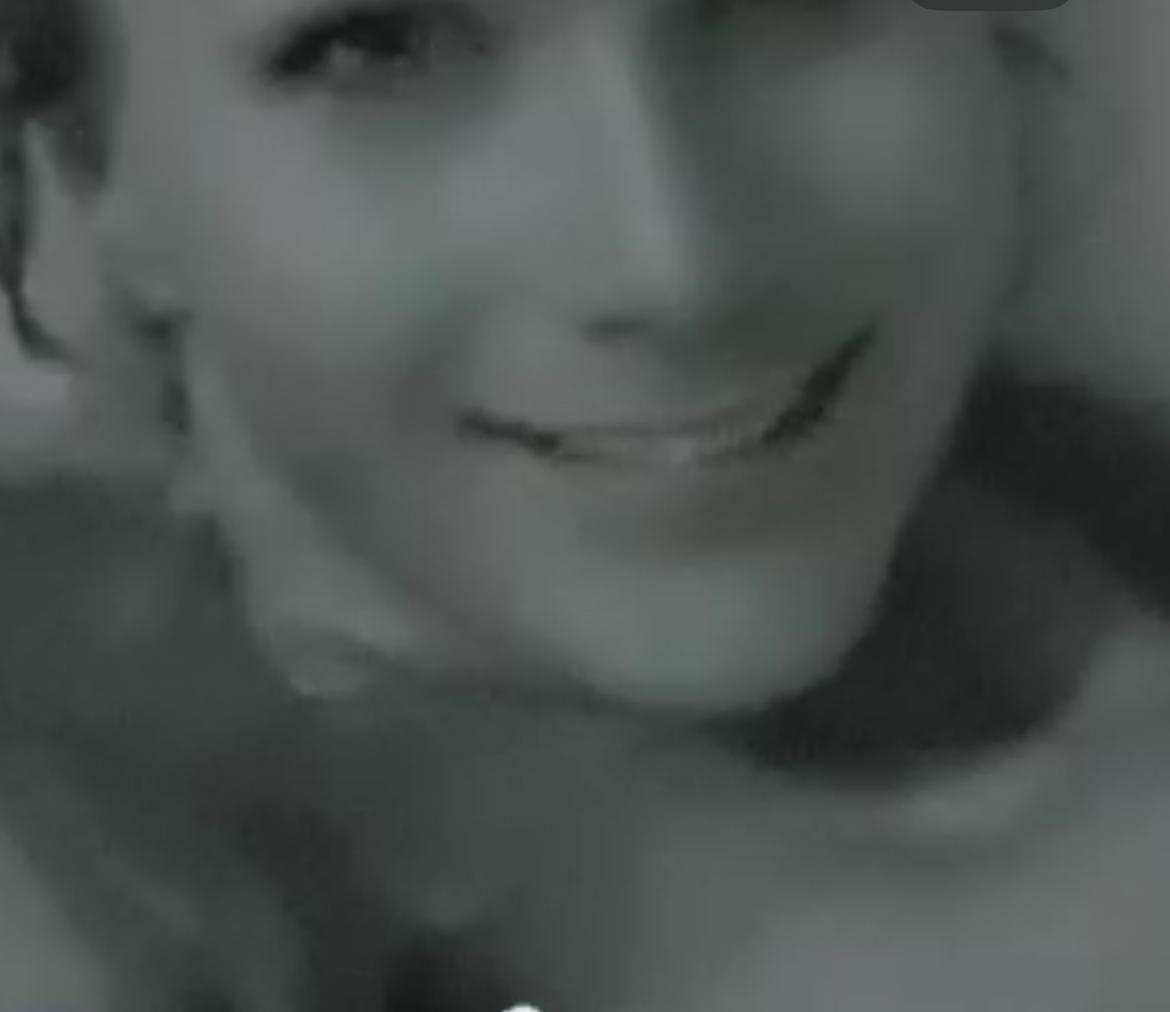 LilBitofSass4U Live Image
