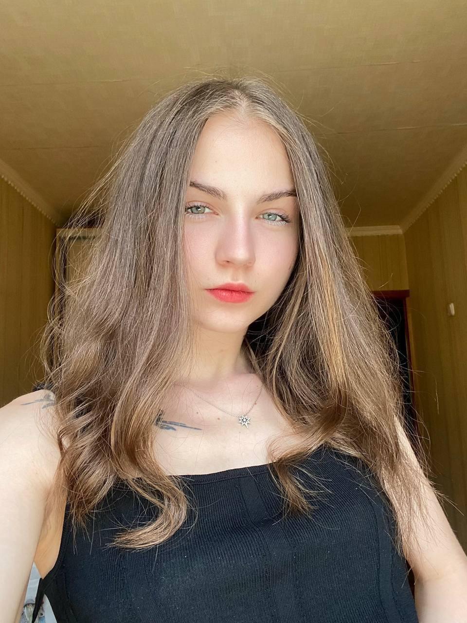 Lilu__Moon Live Image