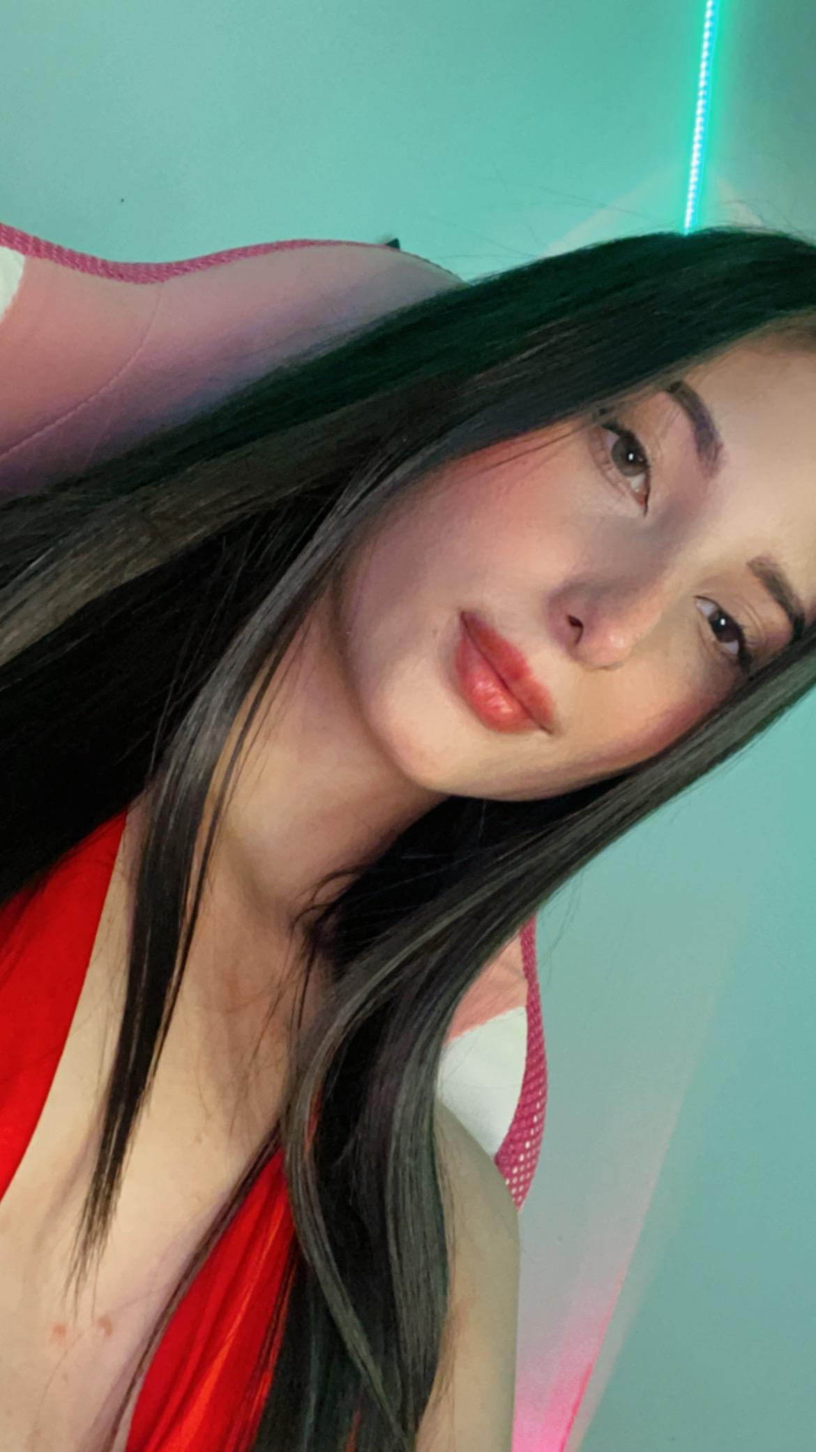 Little_milu Live Image