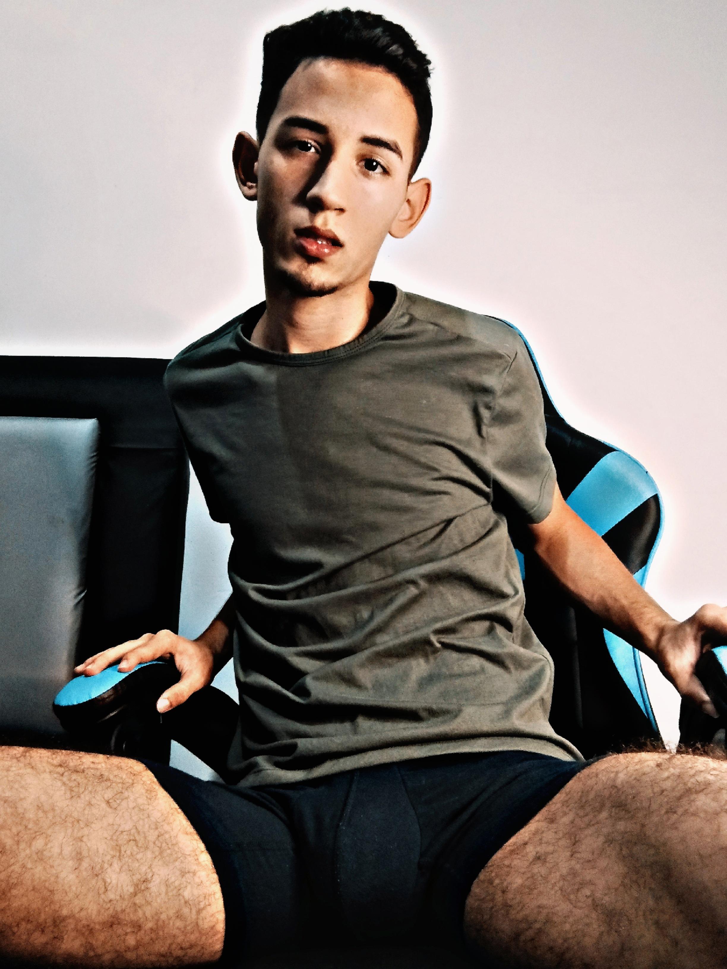 LuisRico30 Live Image