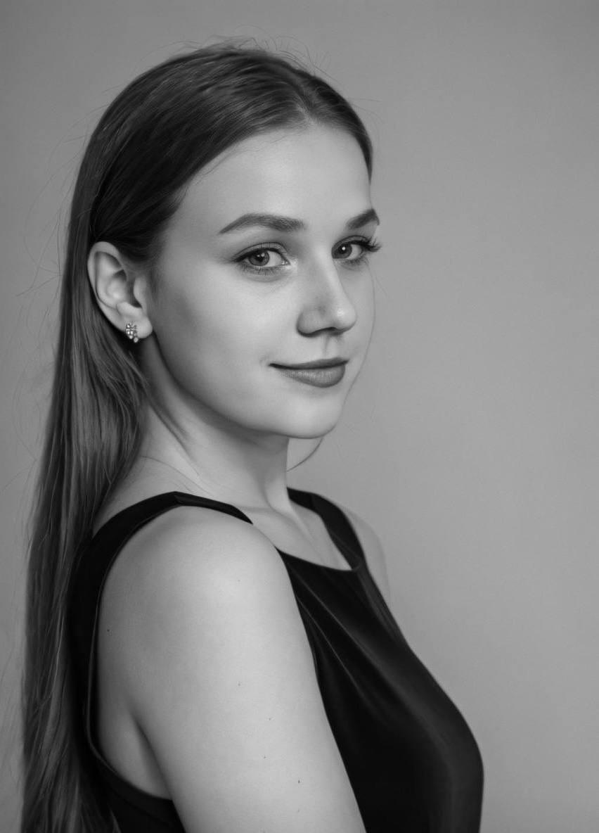 LynetteBalle Live Image