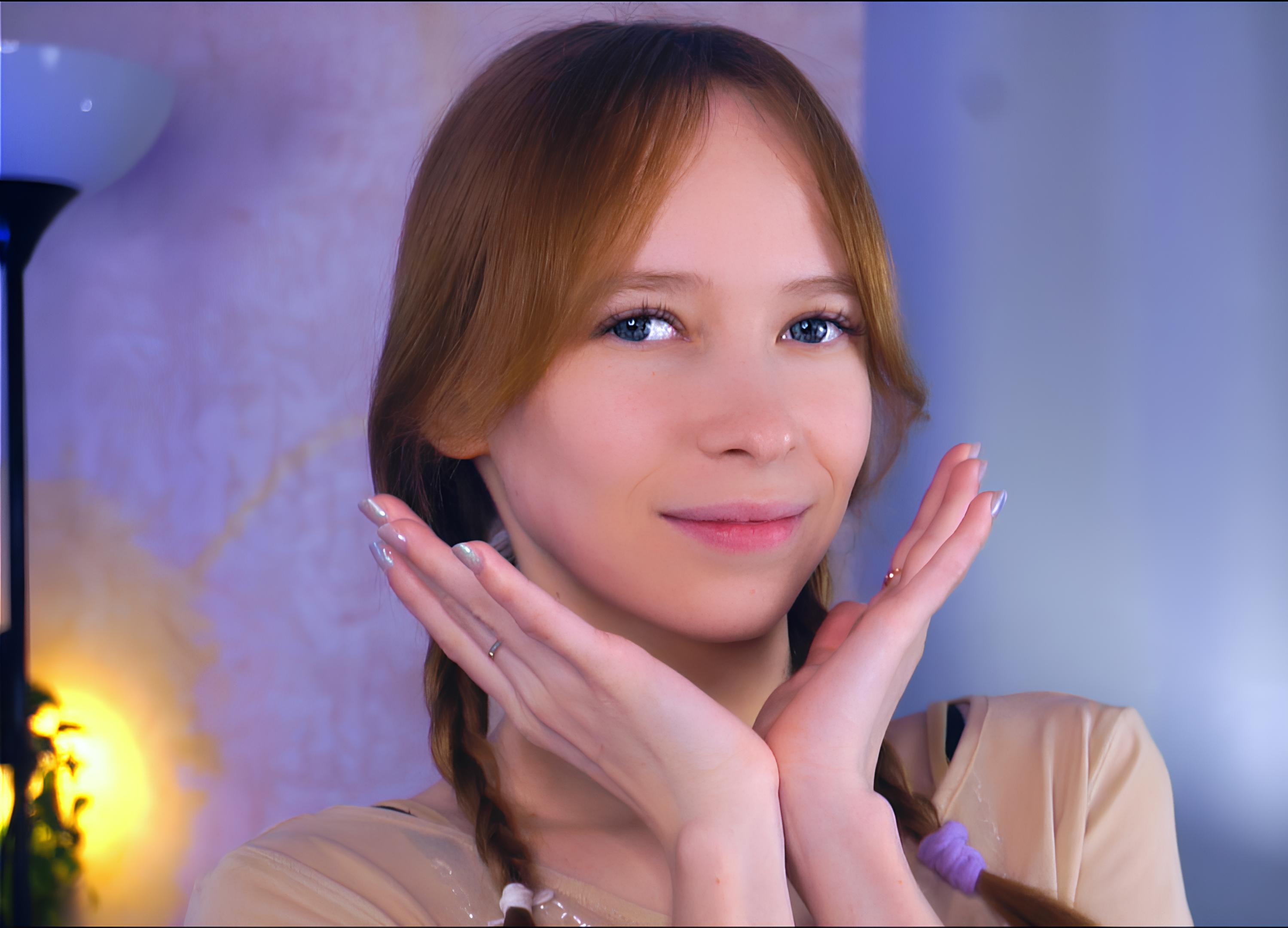 LynneBraund Live Image