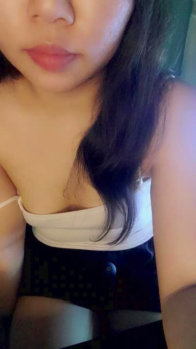 NaNey29 Live Image