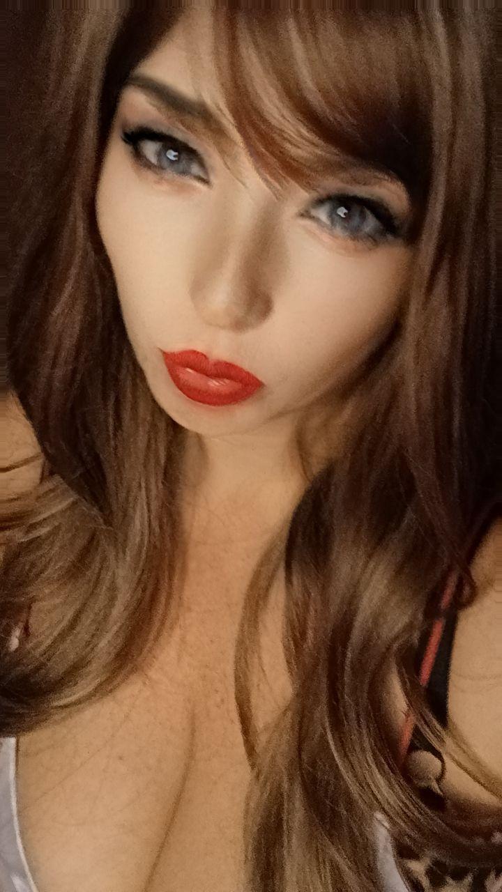Nina_nina_202 Live Image
