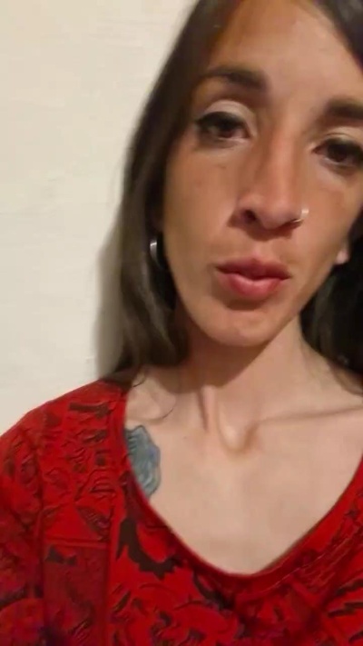 Ninaaa_31 Live Image