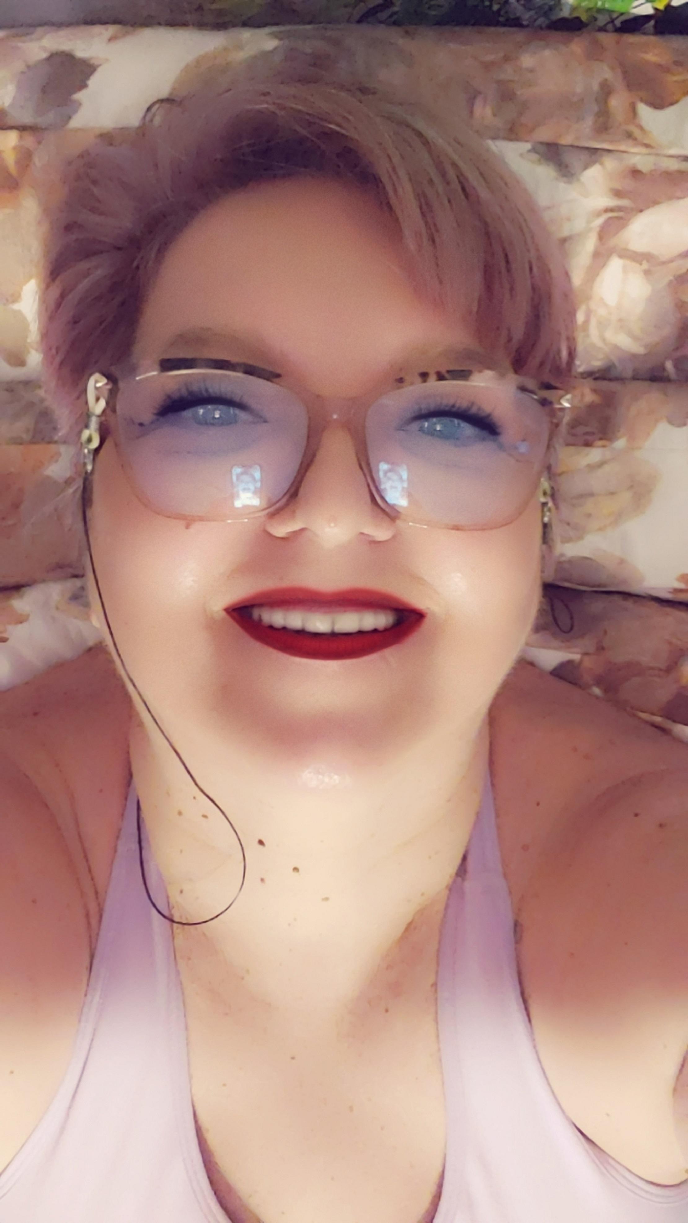 QueenPammy Live Image