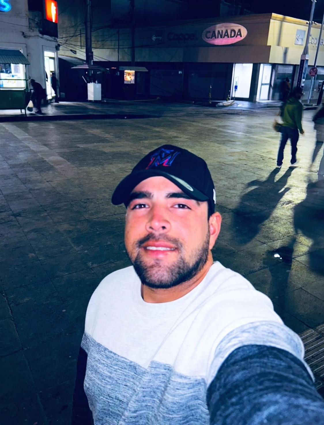 Randyviral Live Image