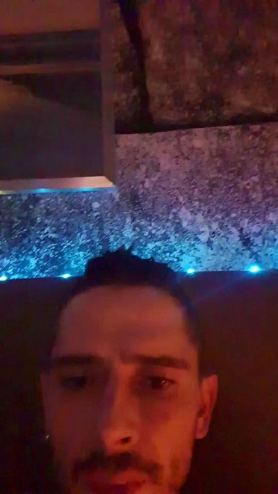 RogerJolly23 Live Image