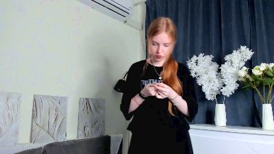 RosalynLatner Live Image