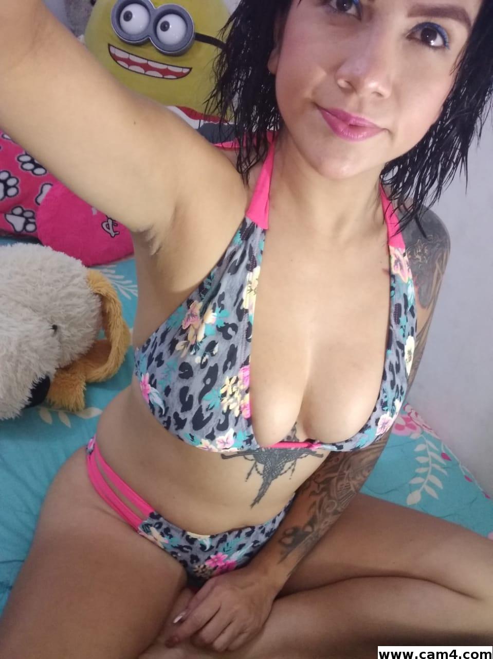 Shadia_Squirt Live Image