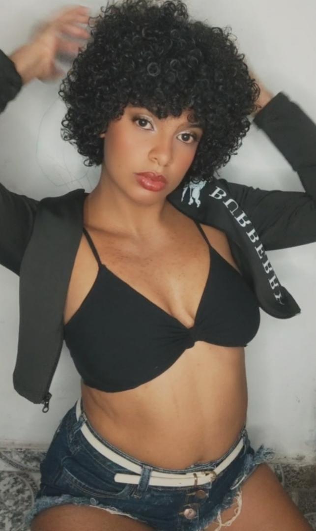 SheeyLopez Live Image