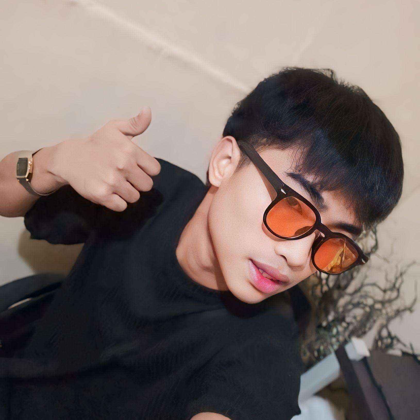 Urhotpinoy Live Image