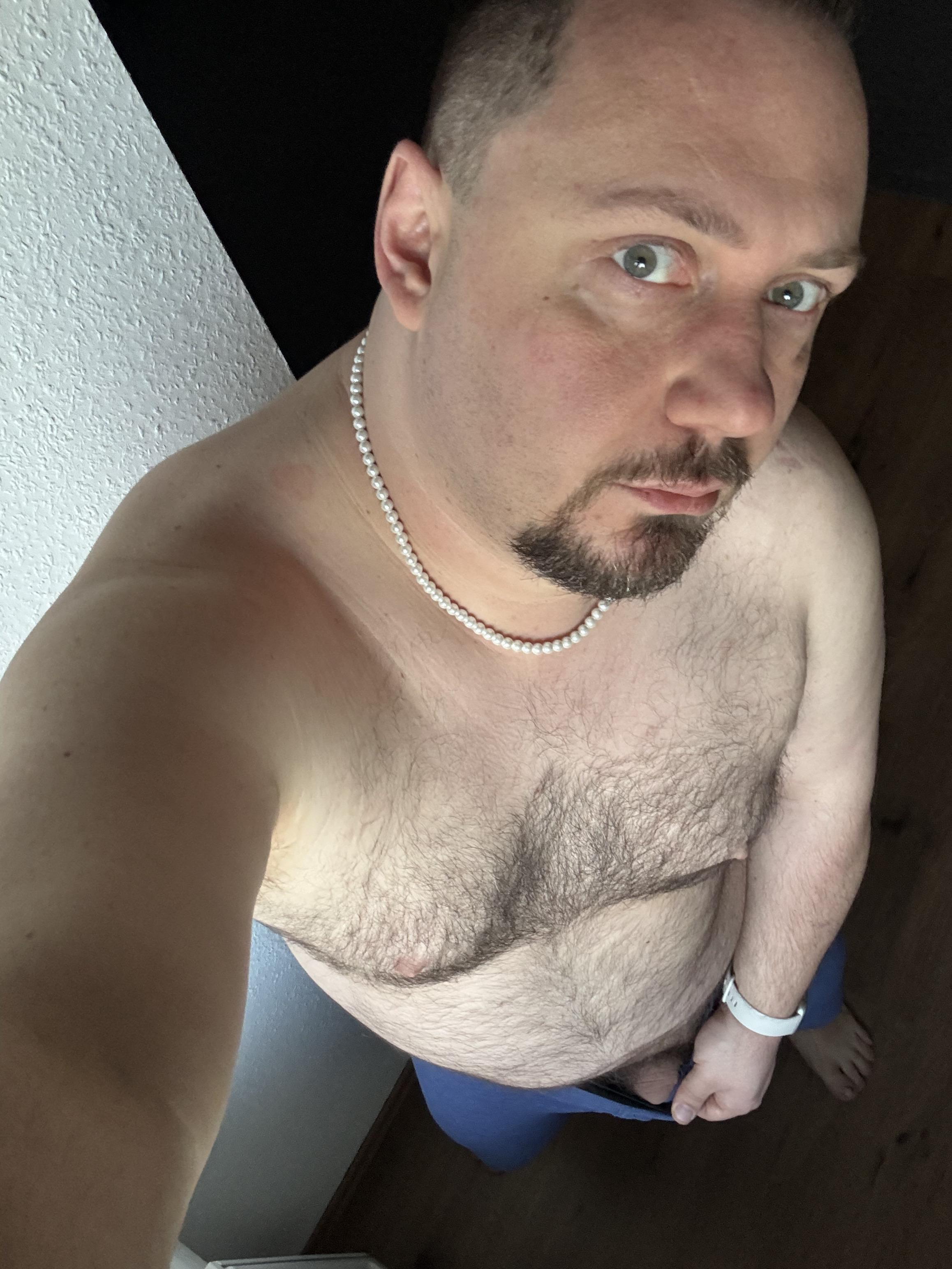 _poppers_slave_ Live Image