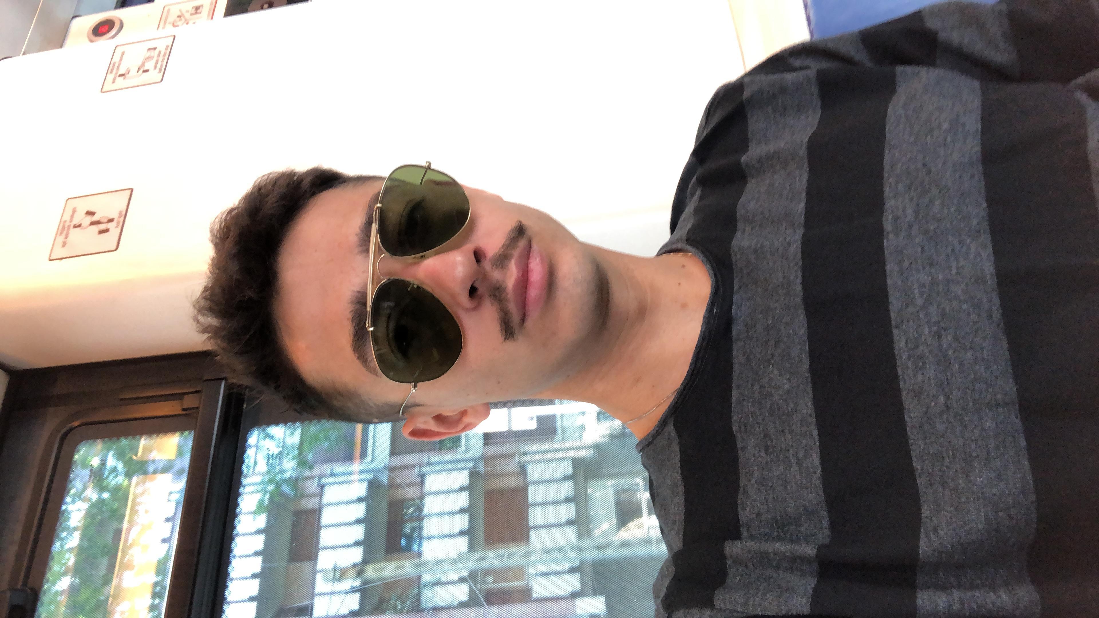 alethedog_sexy Live Image
