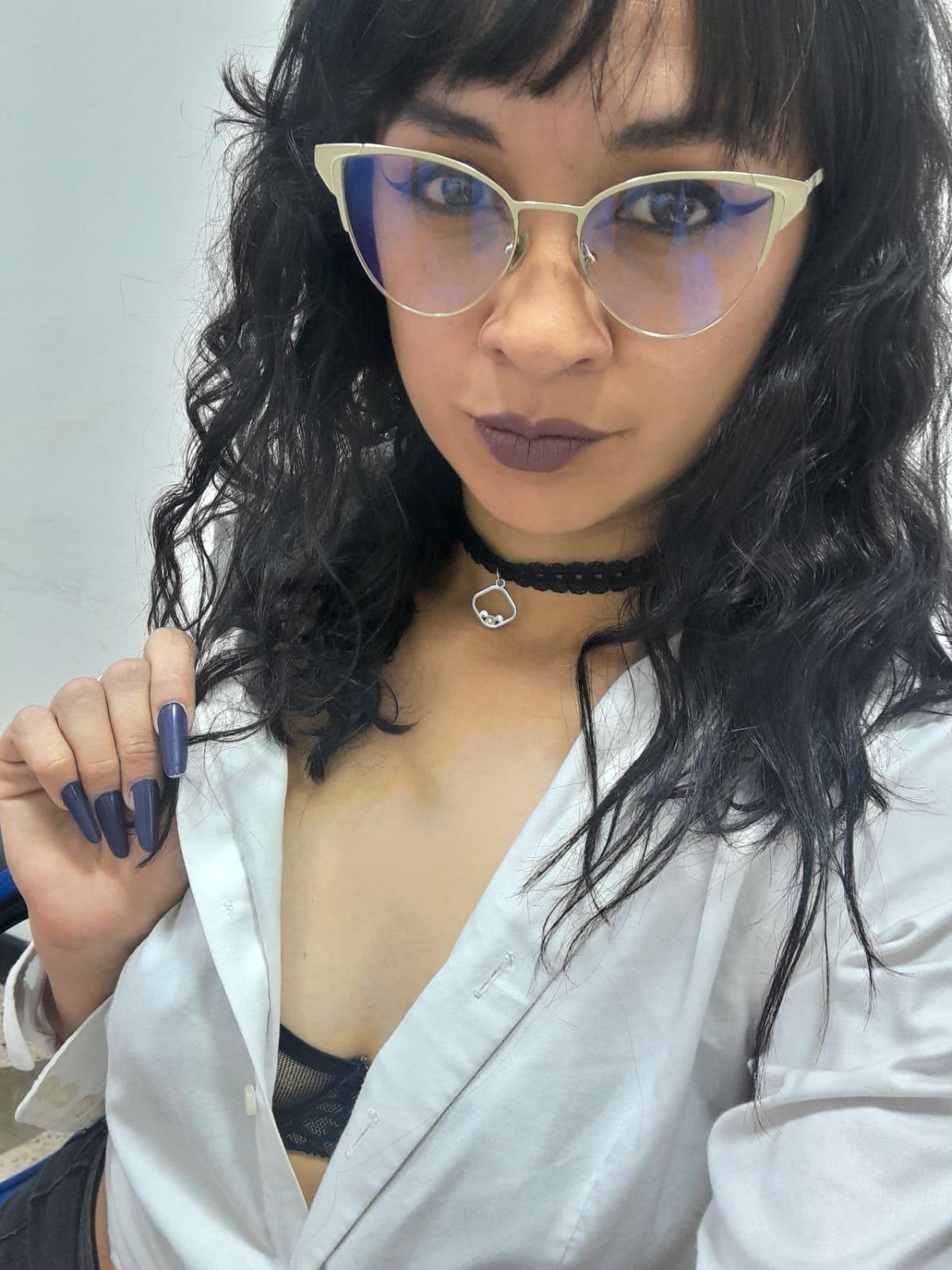 alison_moon7 Live Image