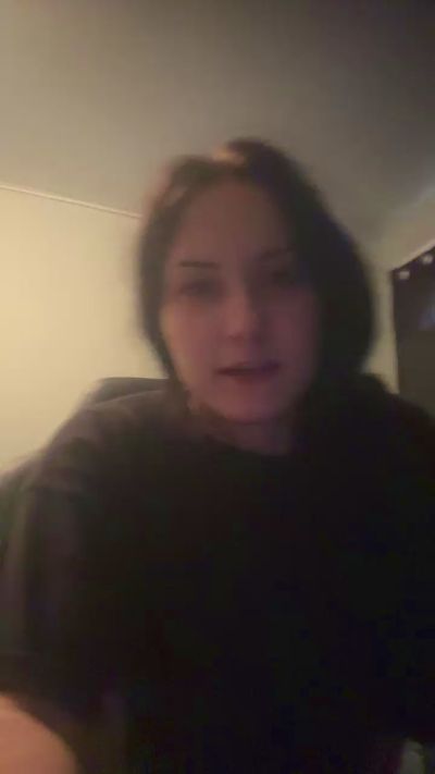 aprilmaple Live Image