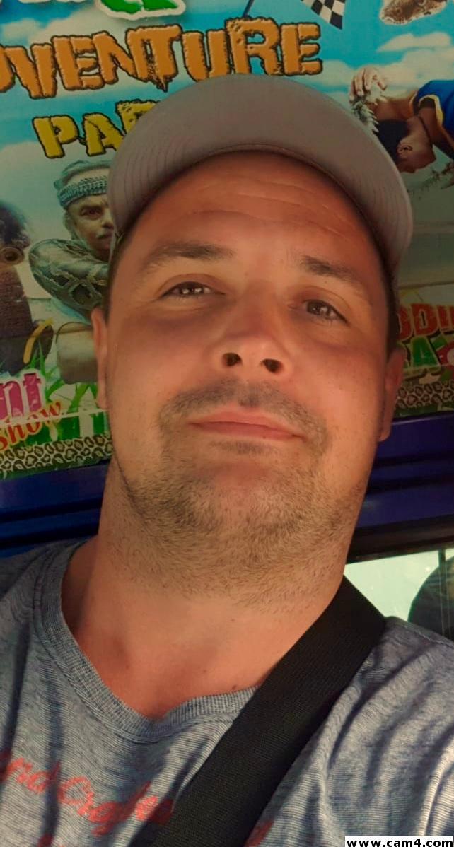 bommel_xxx Live Image