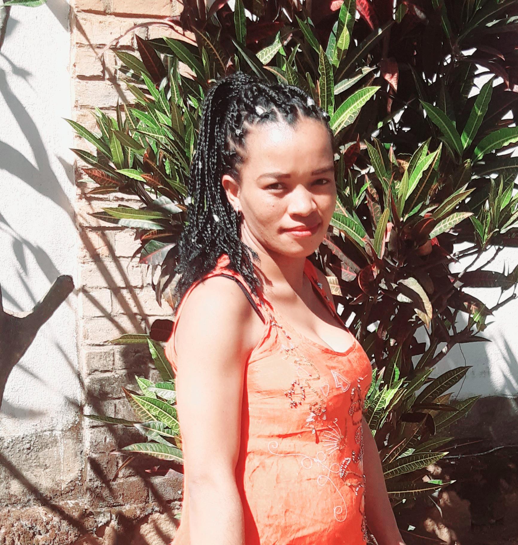 calinah Live Image