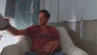 chris32243 Live Image