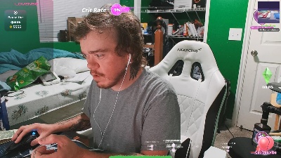 chucktaylor18 Live Image