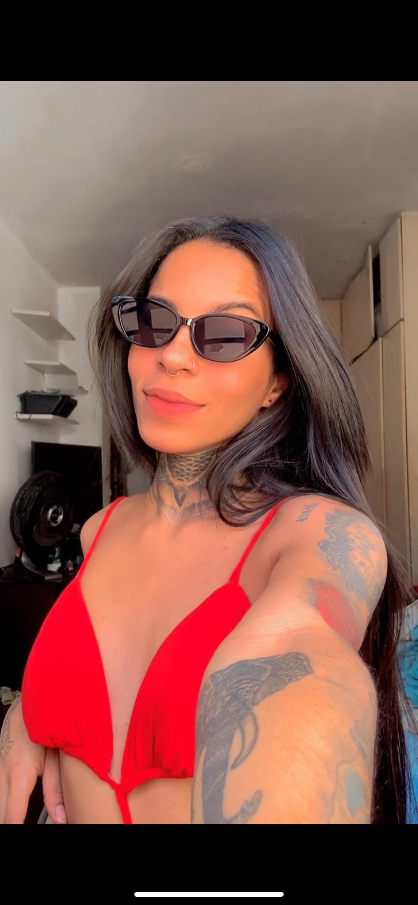 danikyy Live Image