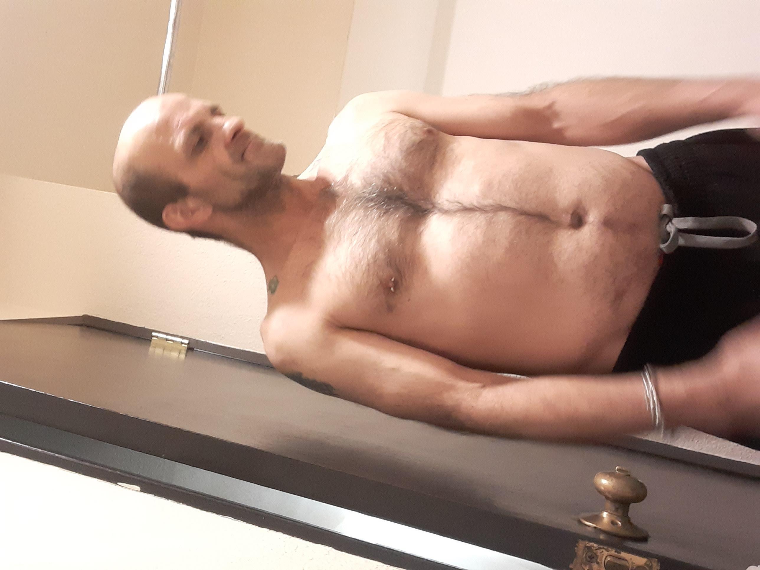 fistpiss Live Image