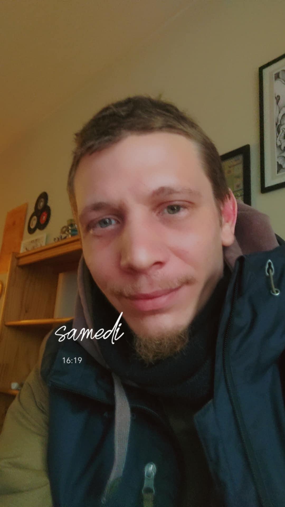 frenchbelgian69 Live Image