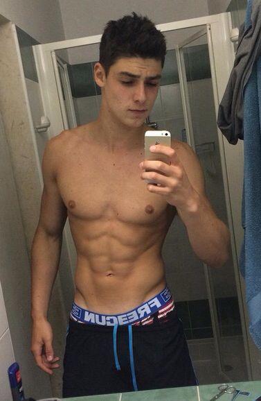 guapito05 Live Image