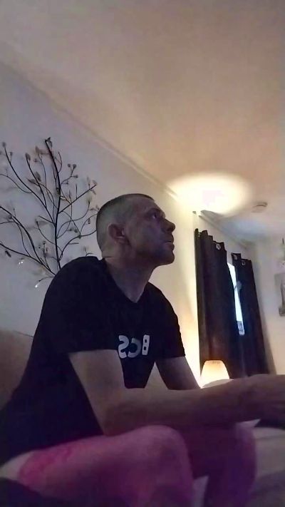 hungryass6969 Live Image