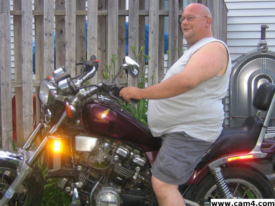 jr_hard Live Image