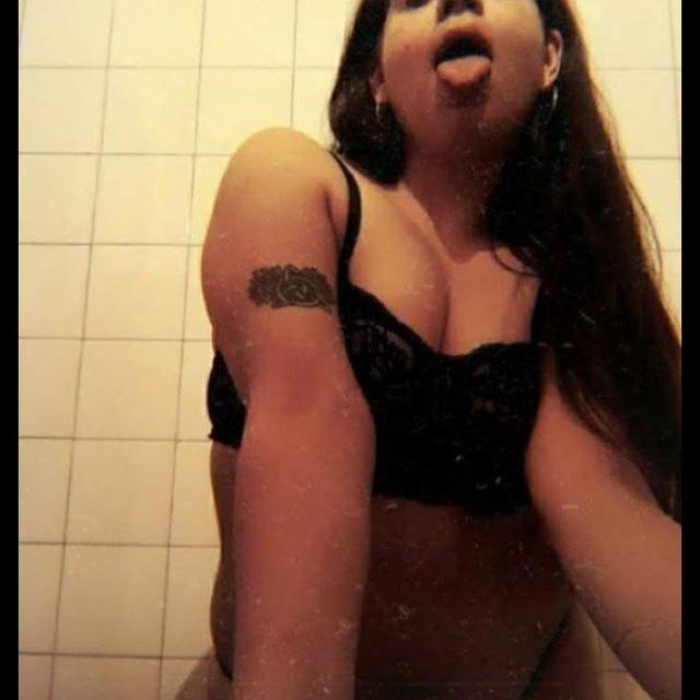 lareinadelnilo Live Image