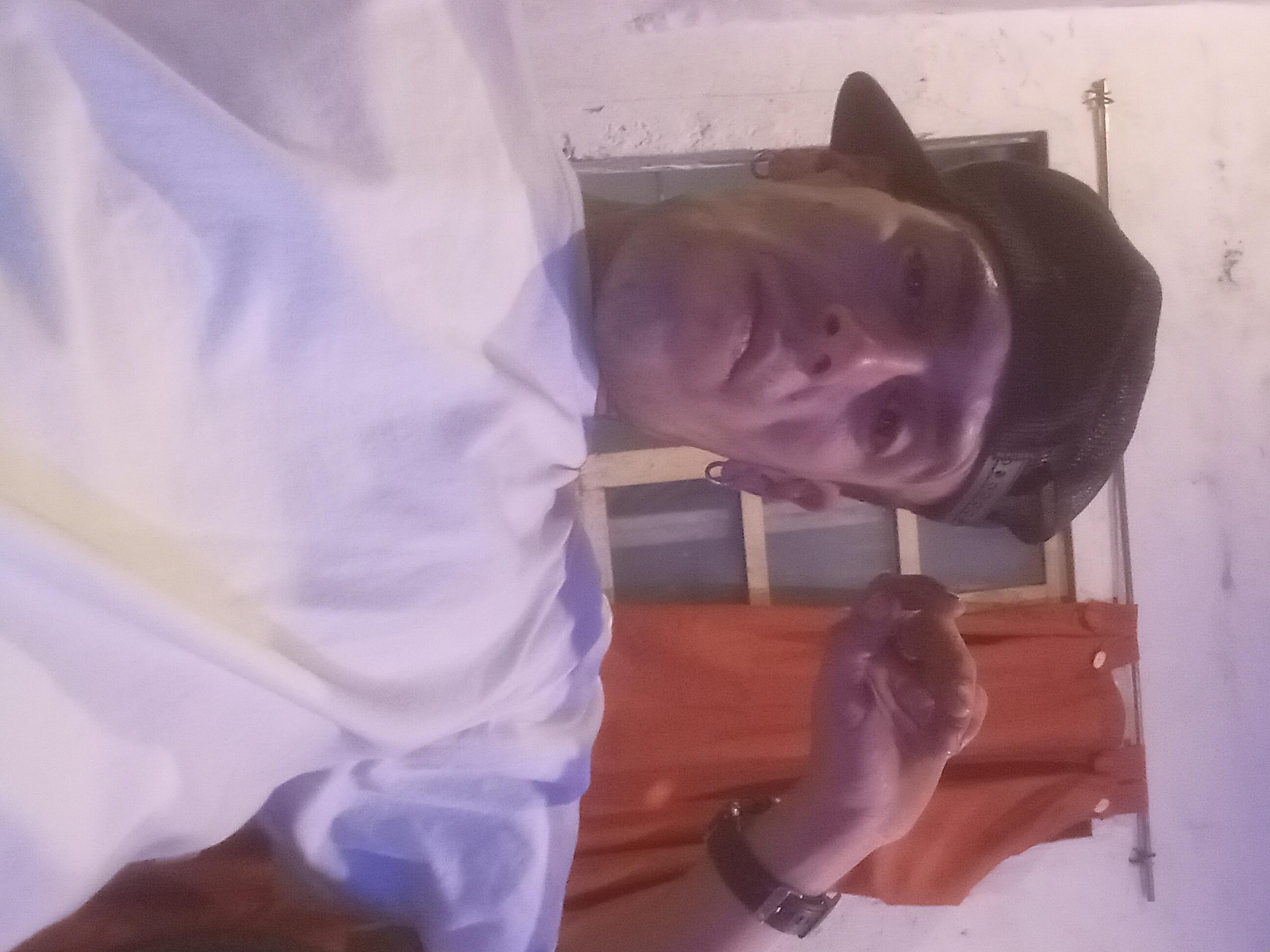 lucho477 Live Image