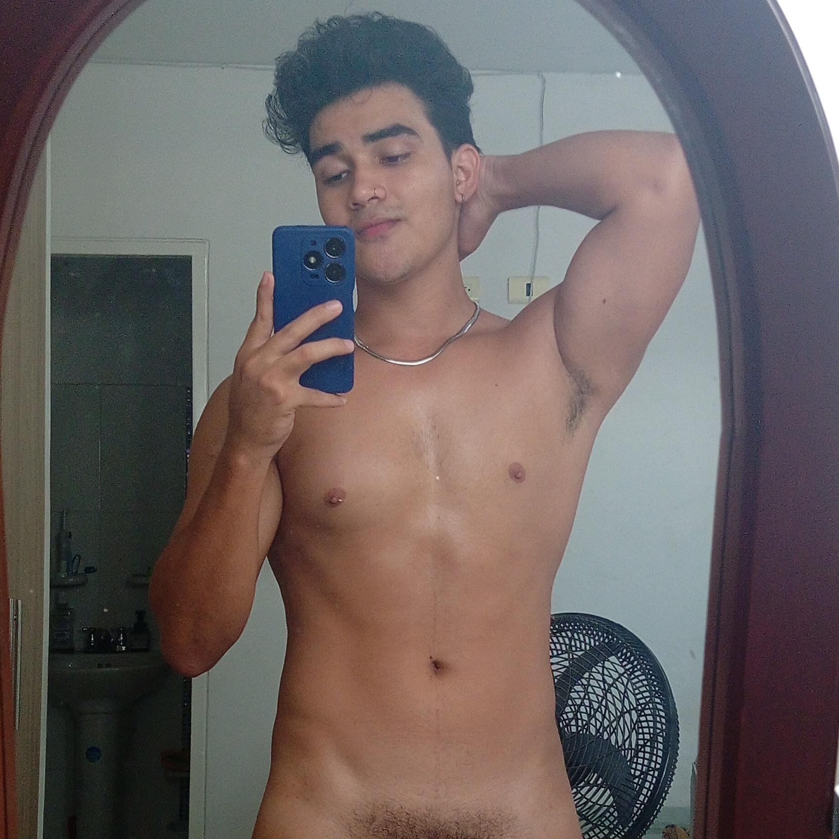 max__andrich Live Image