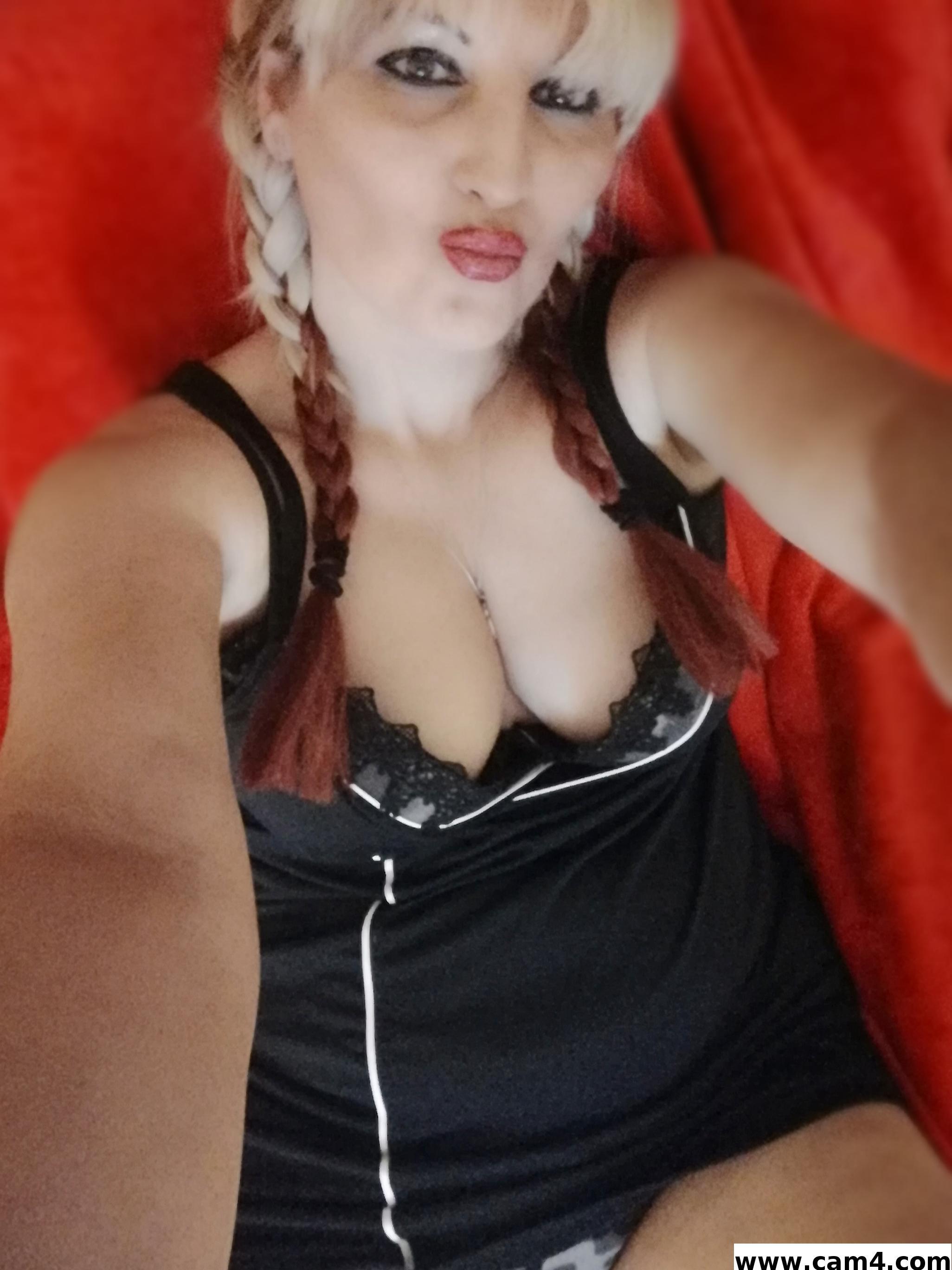 medeeahot Live Image