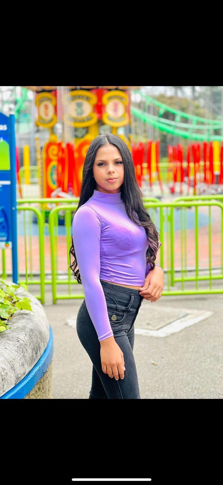 mia_jonnesss Live Image